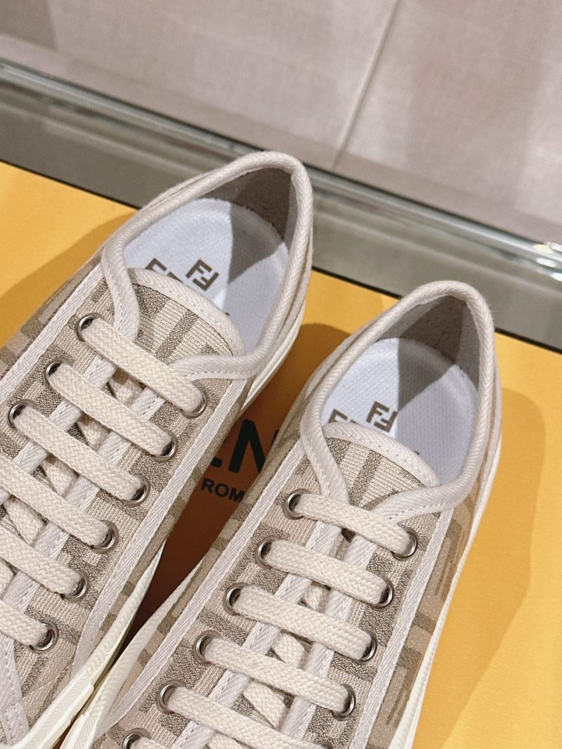 Fendi Low Shoes